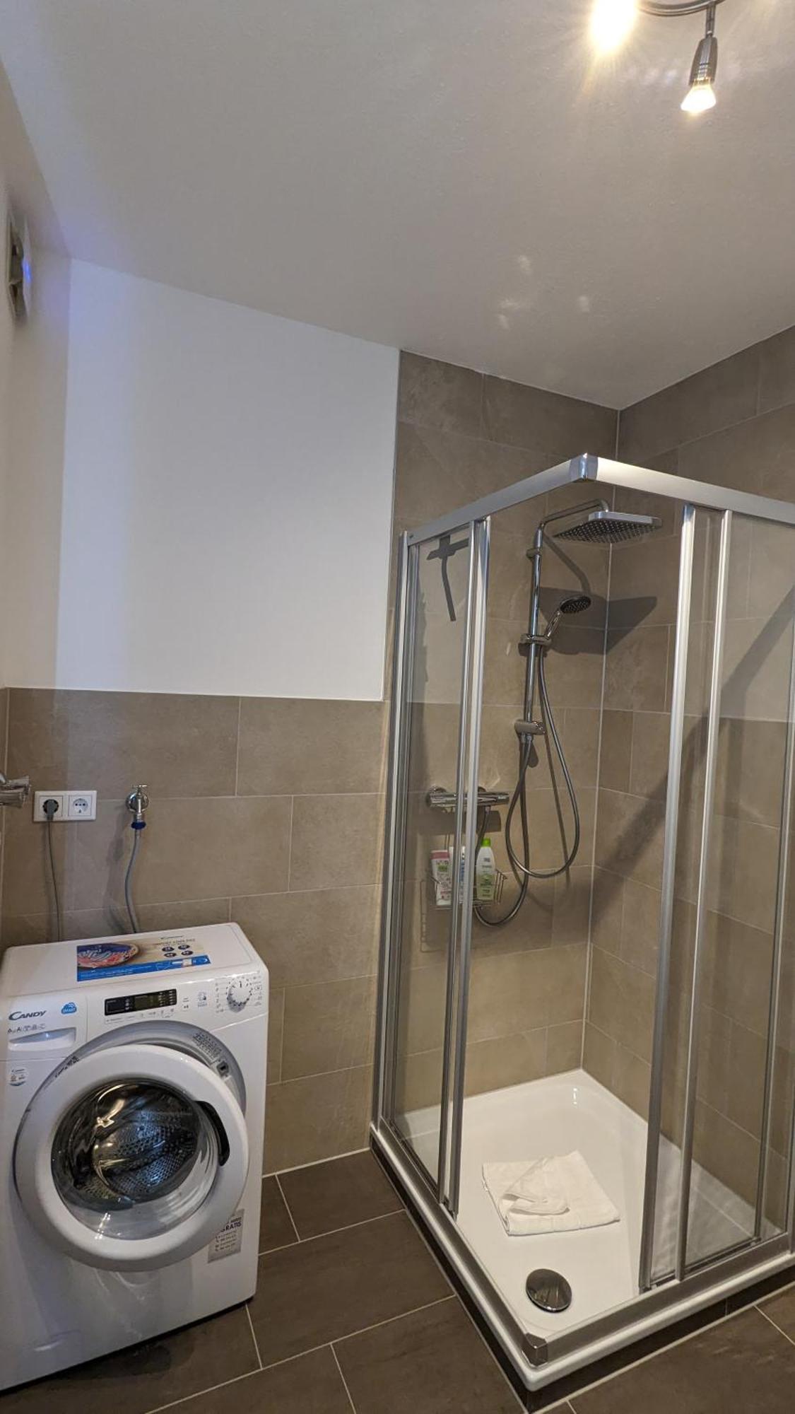 Bran: Design - Apartment Kueche, Parken ,Netflix Bad Rothenfelde Ngoại thất bức ảnh